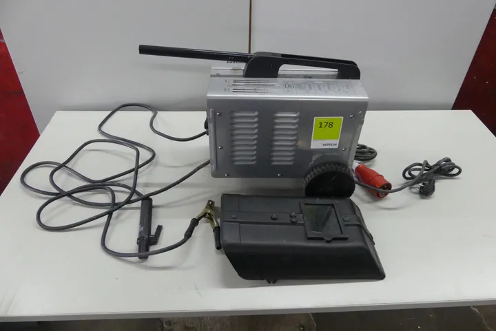 Einhell Euromaster Elektrodenschweißgerät Typ: PES 160 F